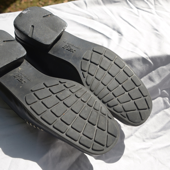 Black loafers with snakeskin pattern - Picture 7 of 8